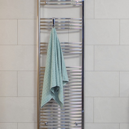 bathroom/STW185CCP - curved-1800x500-heated-towel-rail-chrome